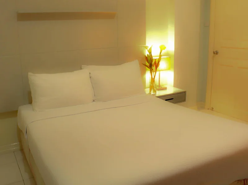  2 Queen Bedroom + 2 Single Bed + Living Room